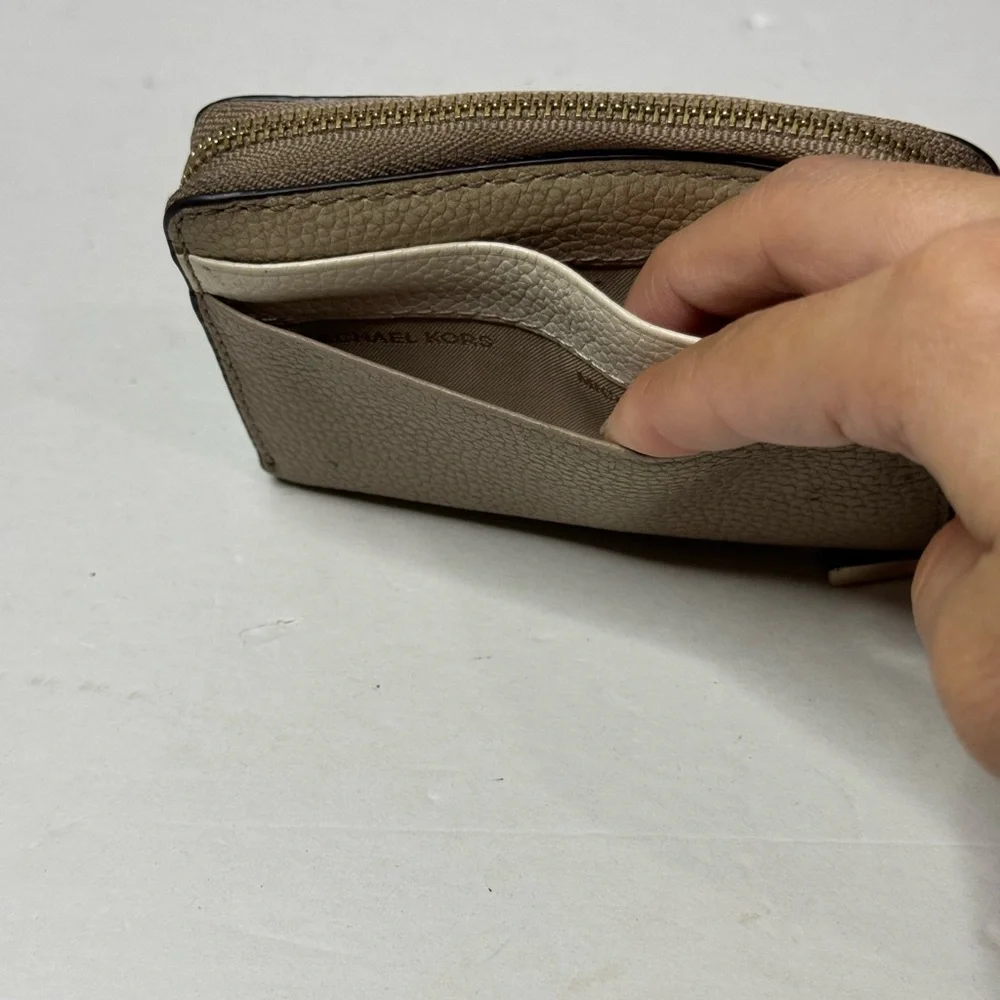 MICHAEL KORS Small Pebbled Leather Wallet